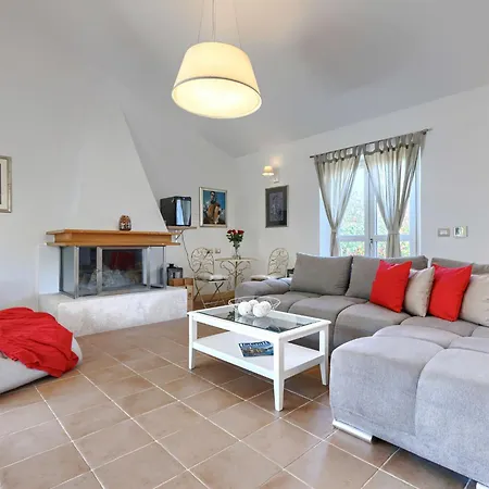 Vakantiehuis Samanta By Interhome