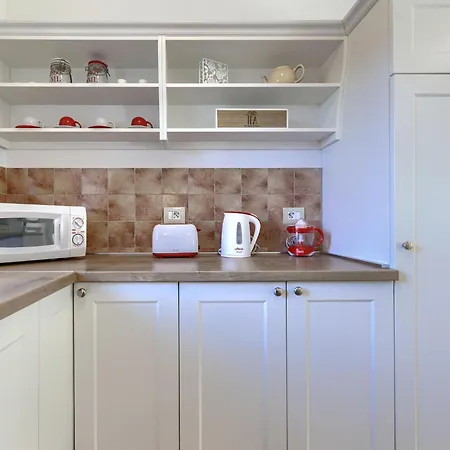בית נופש Samanta By Interhome Momjan